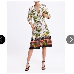 EUC Zara belted midi dress in tropical print Small